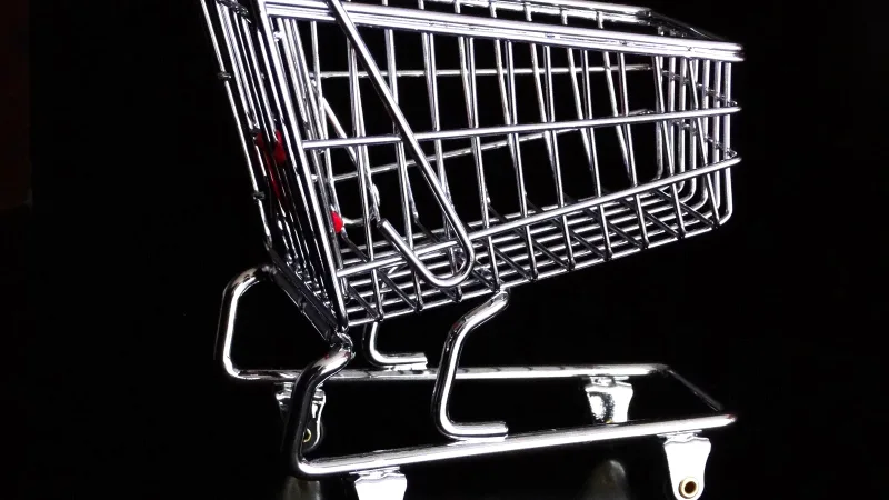 Market reyonunda mutfak gereçleri